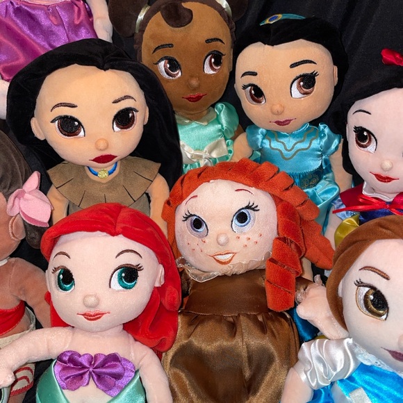 Disney Animators Collection Plush Dolls Bundle. - Picture 4 of 9